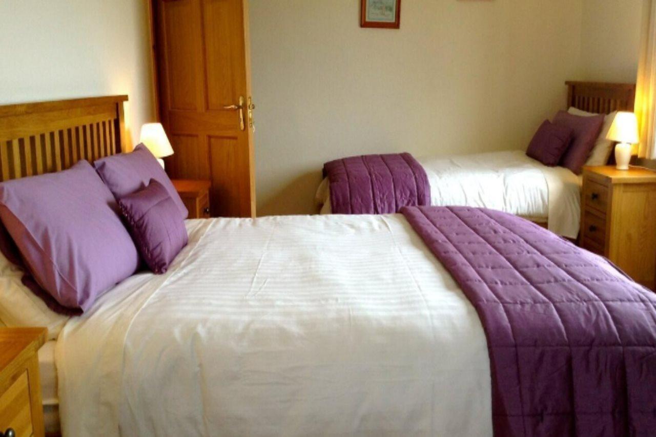 Cleggan Cnoc Breac B&B מראה חיצוני תמונה