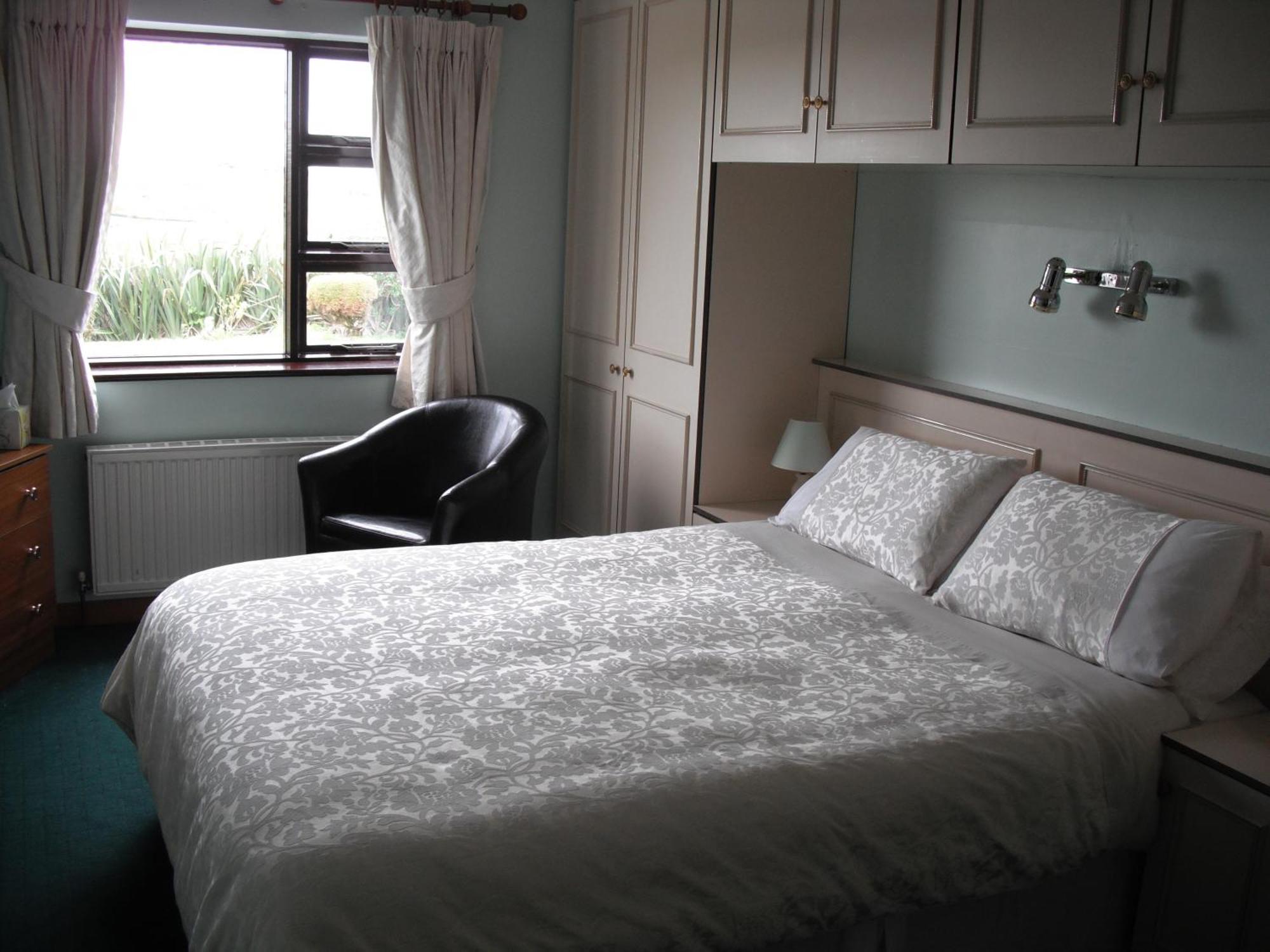 Cleggan Cnoc Breac B&B מראה חיצוני תמונה