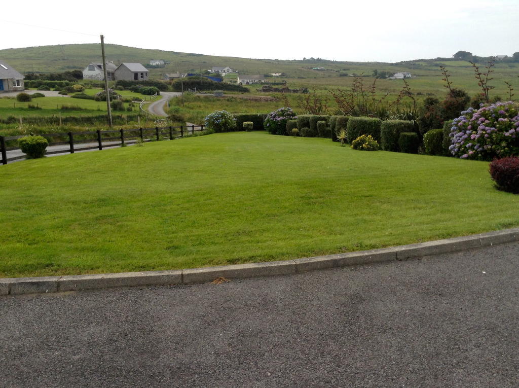 Cleggan Cnoc Breac B&B מראה חיצוני תמונה